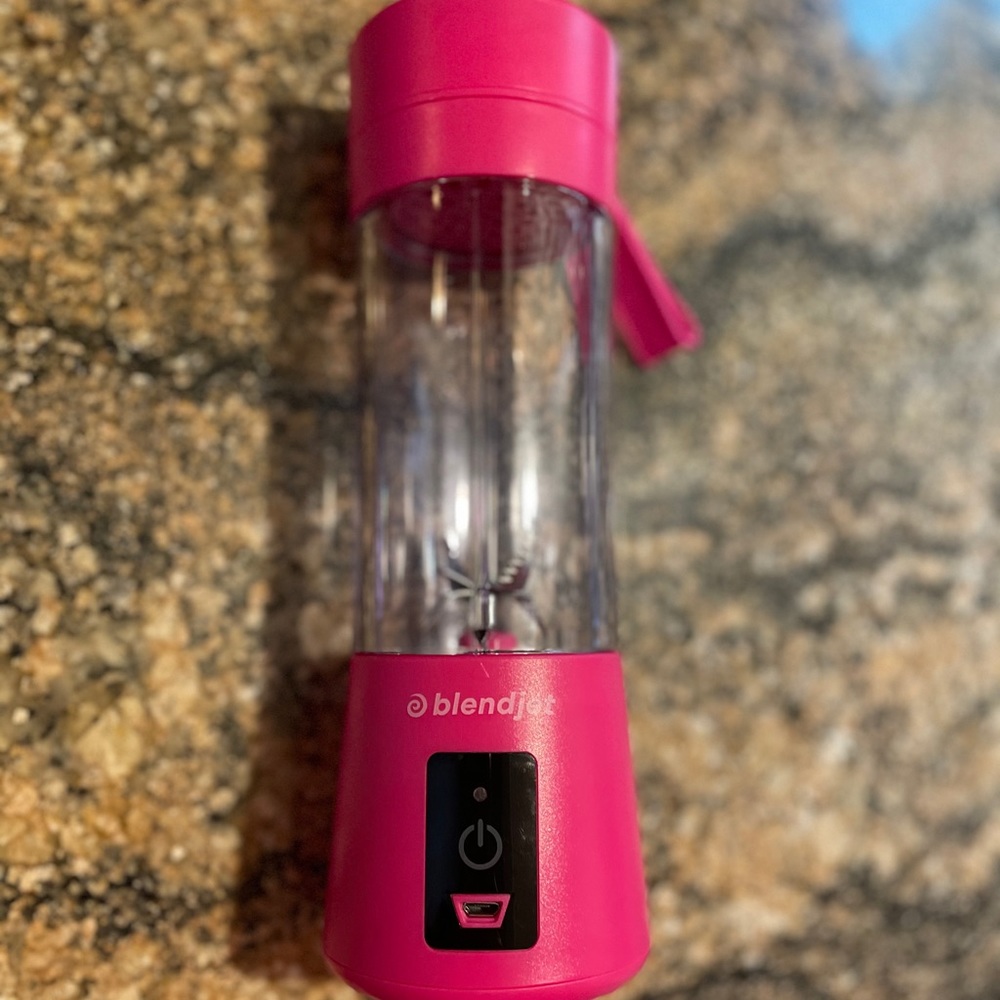 Pink blendjet